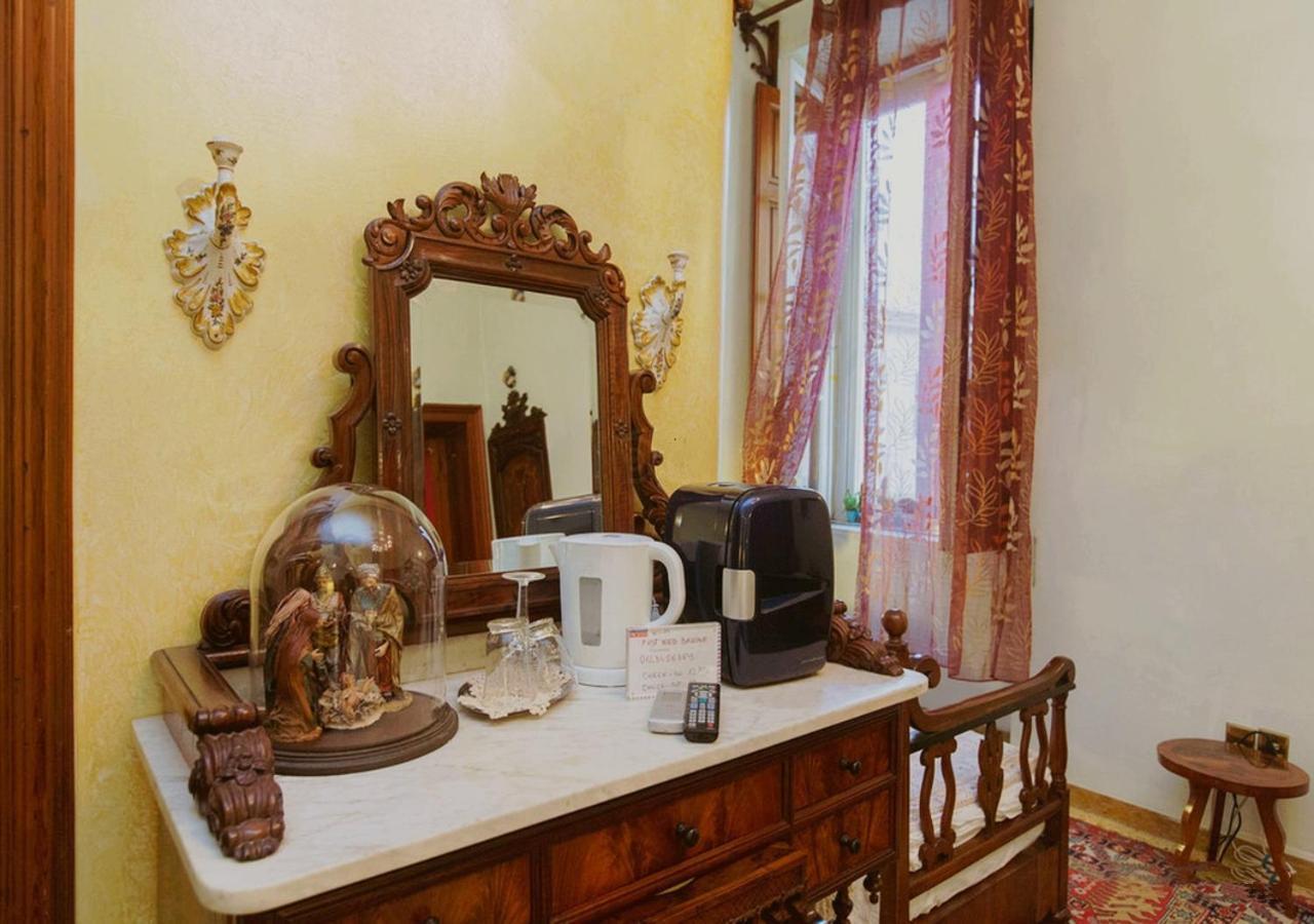 B&B Atmosfere Del Centro Storico Napoli Ngoại thất bức ảnh