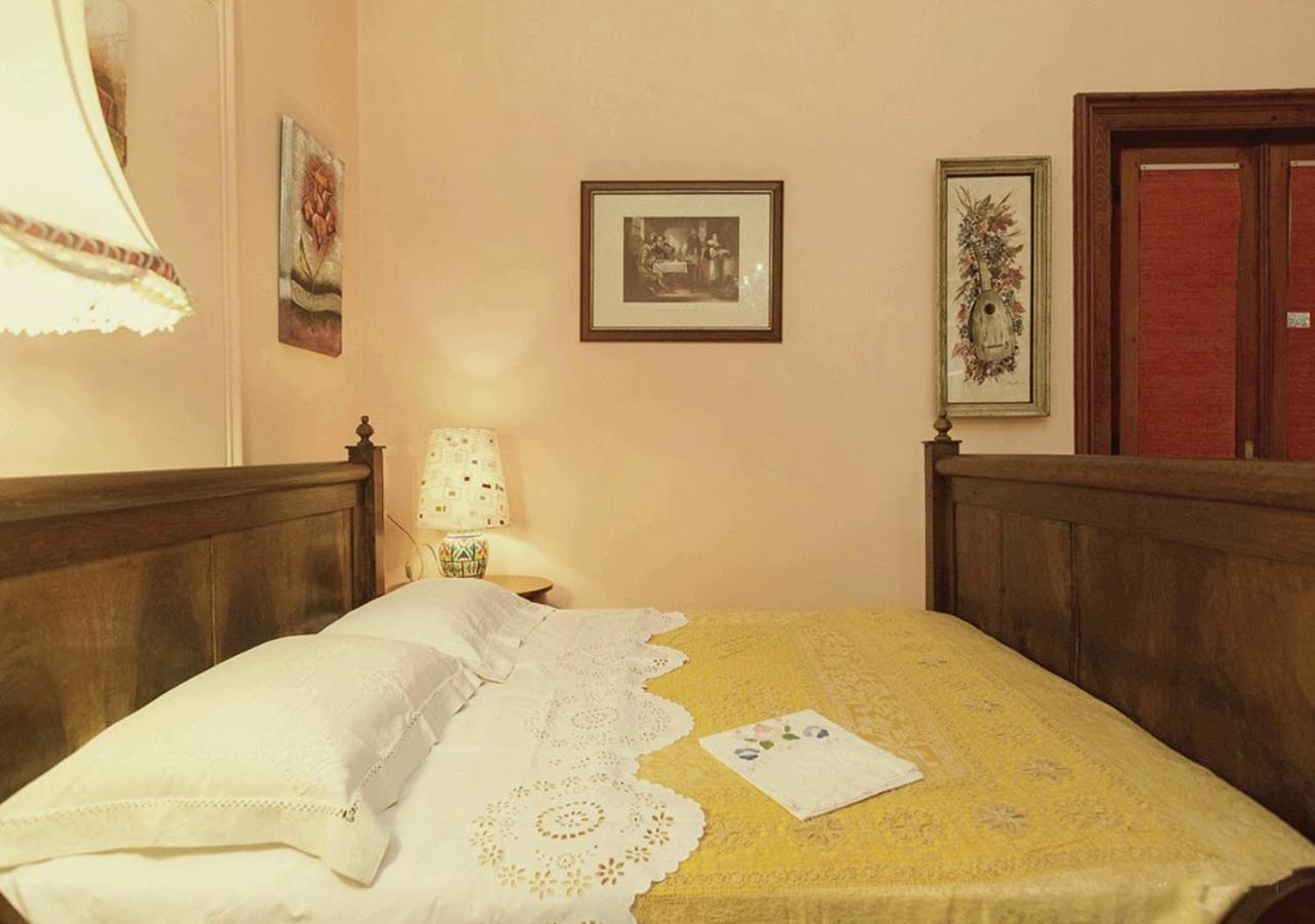 B&B Atmosfere Del Centro Storico Napoli Ngoại thất bức ảnh