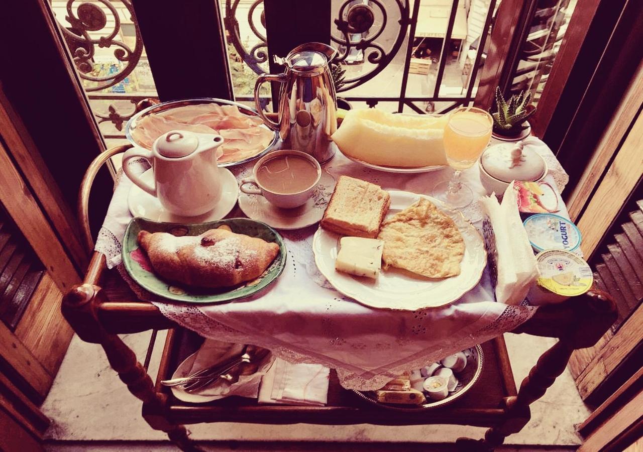 B&B Atmosfere Del Centro Storico Napoli Ngoại thất bức ảnh