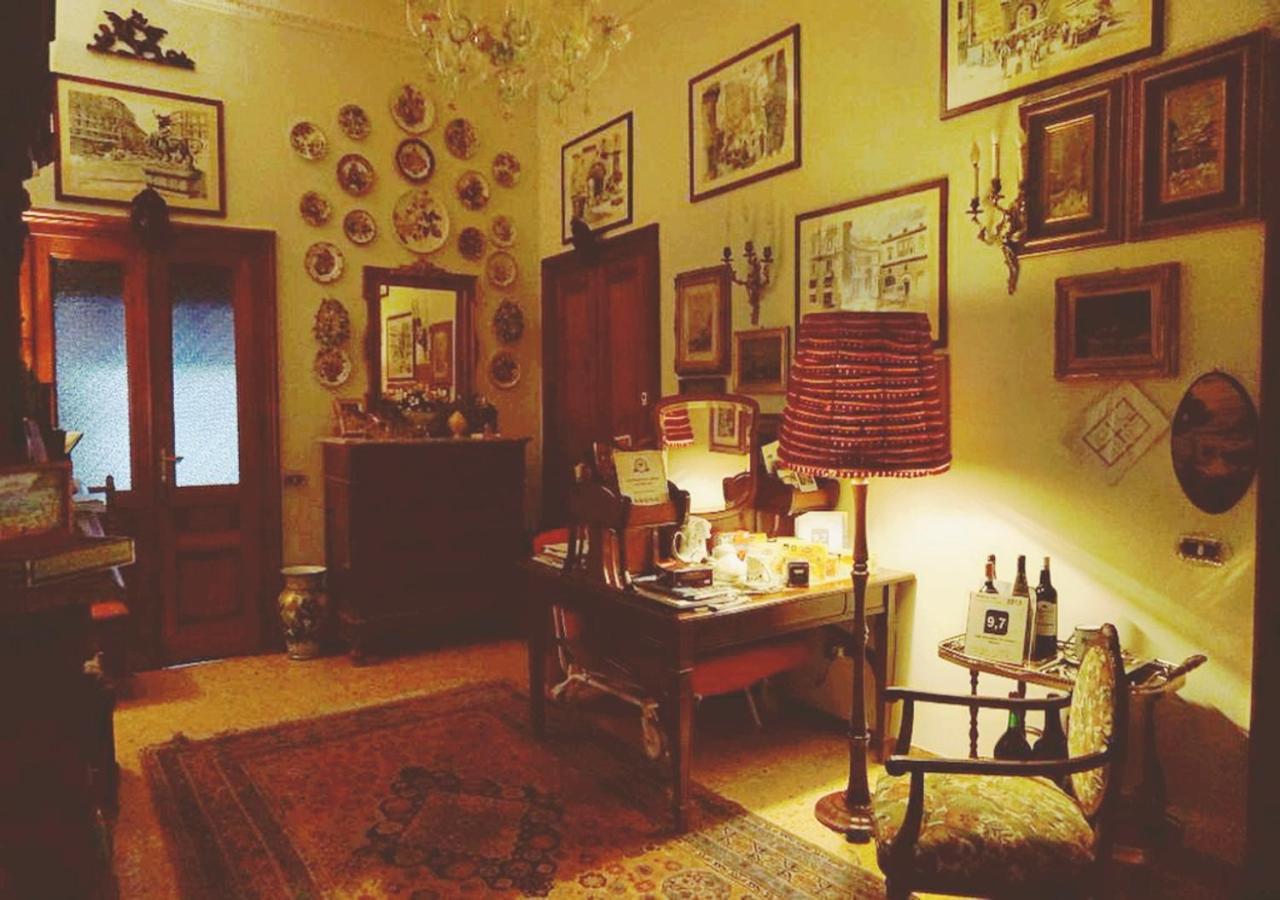 B&B Atmosfere Del Centro Storico Napoli Ngoại thất bức ảnh